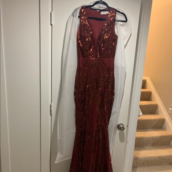 JADORE gown - Picture 4 of 5